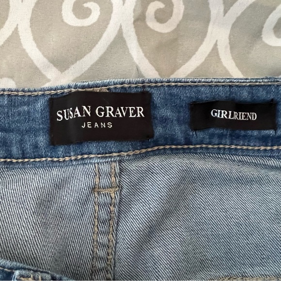 Susan Graver straight ankle jean with frayed hem - Picture 3 of 11